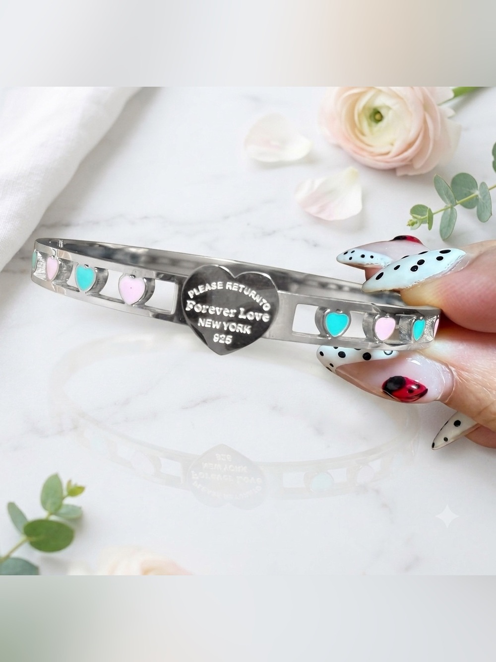 Beautiful 😍 Heart Charm Bracelet steel